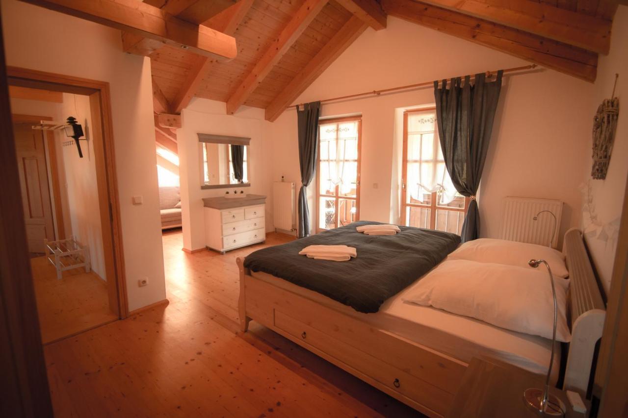 Ferienwohnung Zum Forsthaus Oberviechtach Esterno foto